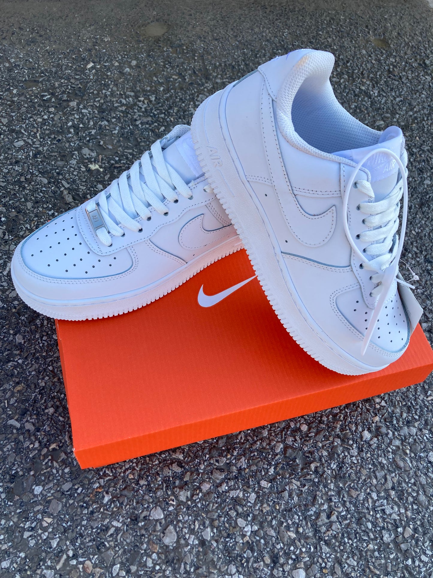 AIR FORCE one white white