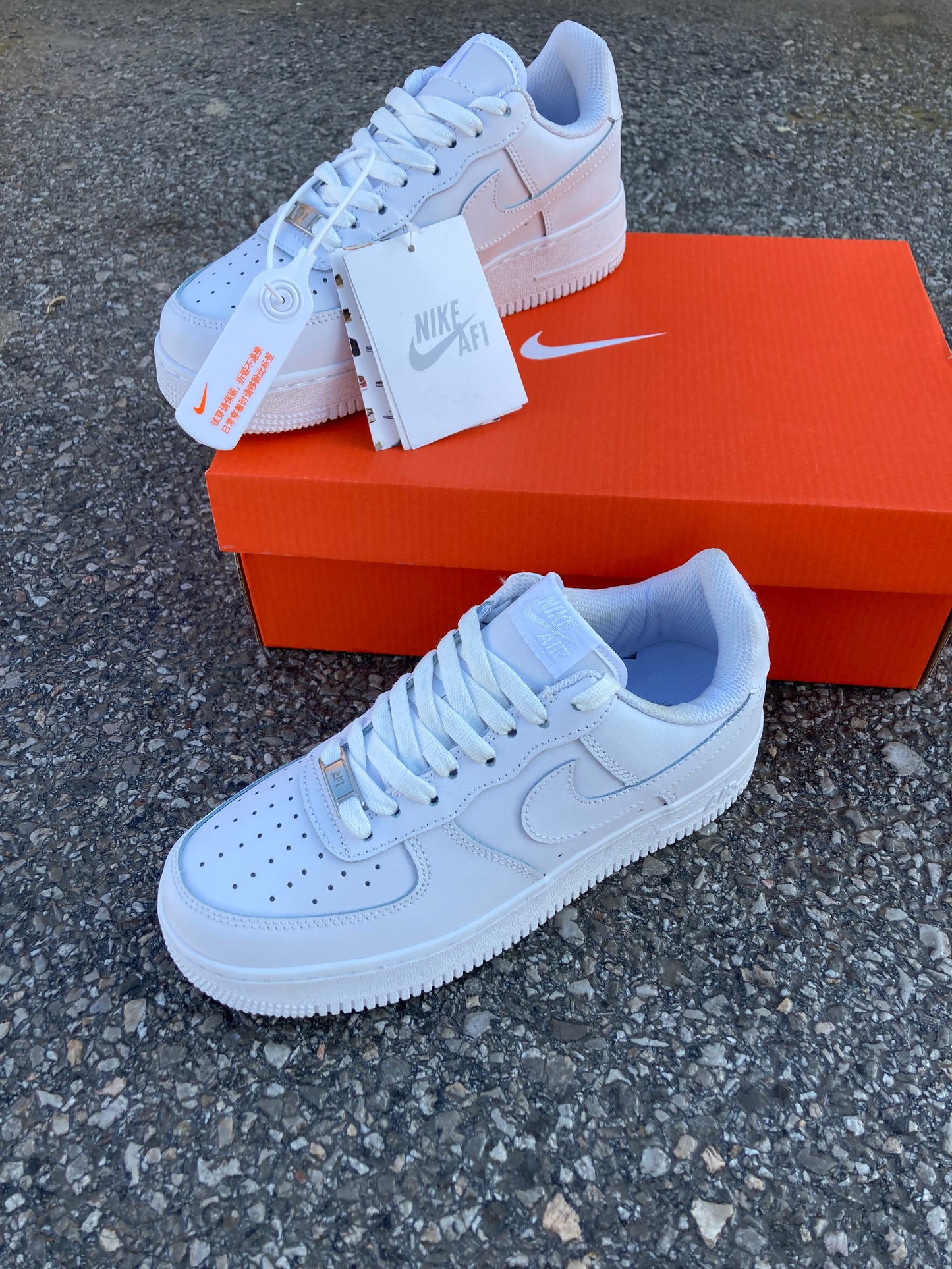 AIR FORCE one white white